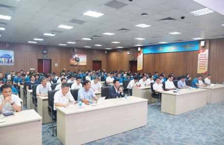 ĐẢNG ỦY CÔNG TY SKYPEC QUÁN TRIỆT NGHỊ QUYẾT ĐẠI HỘI ĐẠI BIỂU ĐẢNG BỘ CÔNG TY LẦN THỨ IX, NHIỆM KỲ 2025-2030